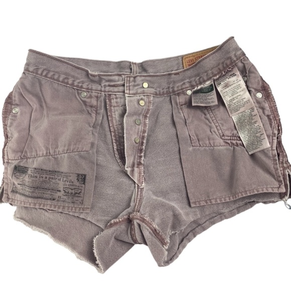 LEVI STRAUSS & CO. - 501 Denim Button Fly shorts in Lavender Size 27 - Picture 3 of 8